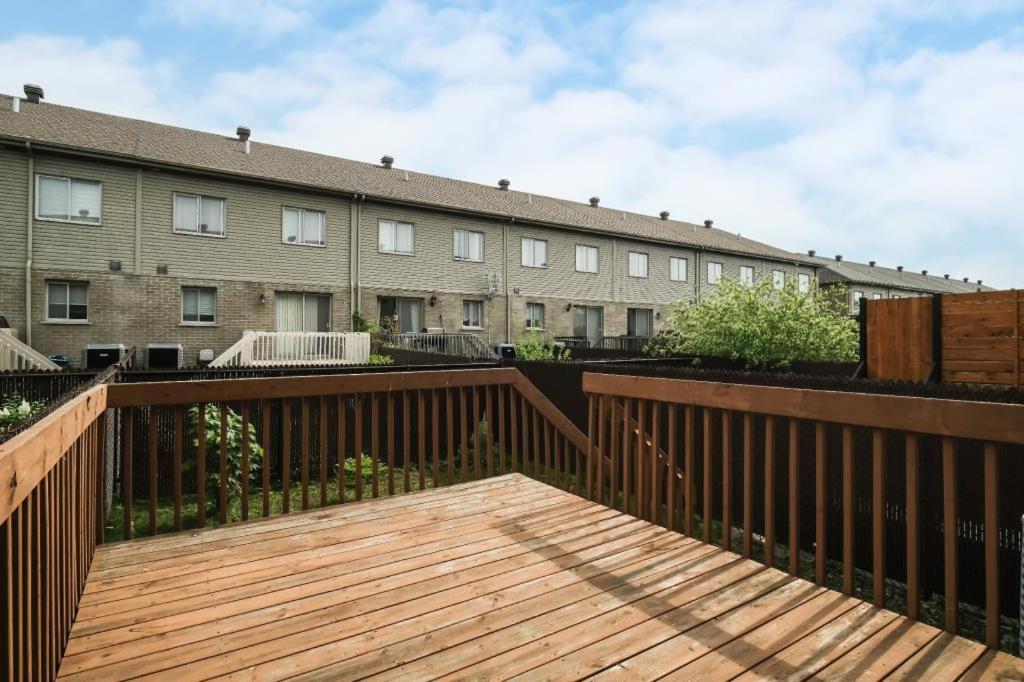 Appartement Comfort Townhouse Close To Airport